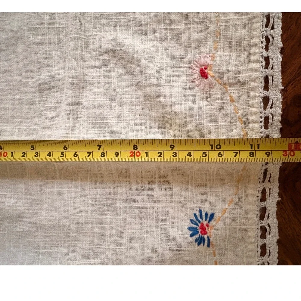 N/A vintage linens